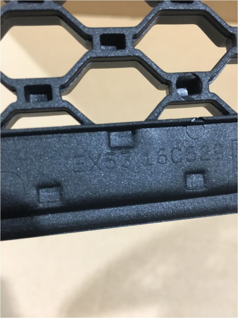 Genuine Jaguar F Type bonnet Vents T2R9764 T2R9766 EX5316C628, EX5316C629 Jaguar Land Rover