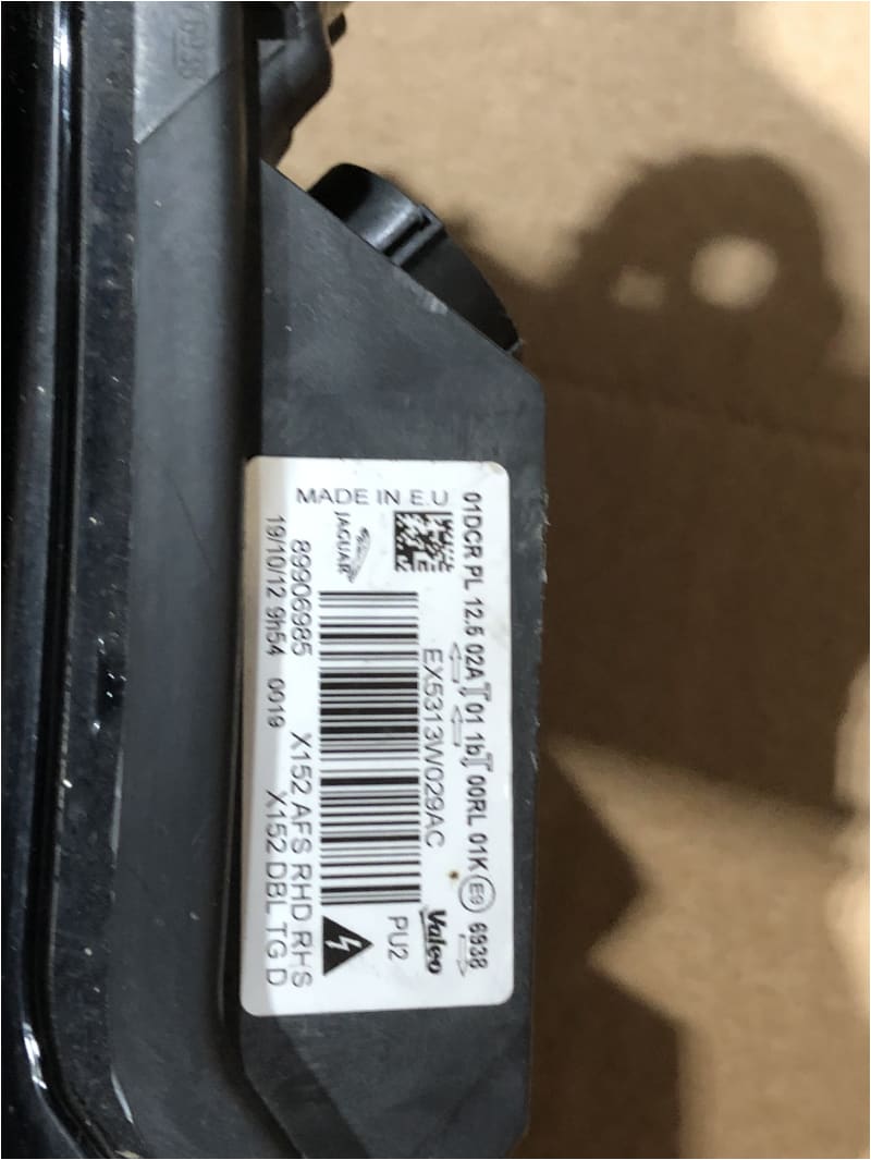Genuine Jaguar F Type Headlight AFS Right side UK EX5313W029 Jaguar OEM