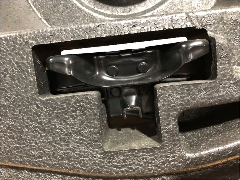 Genuine Jaguar XJ Boot Space Foam Tool Tray Jack C2D27318 FW9317B043AB Norfolk Prestige Car Parts UK Ltd