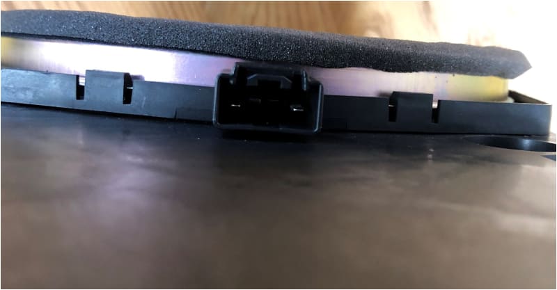 Genuine Jaguar XJ Parcel Shelf Speaker set AW9304692BC C2D3059 C2D49578 Norfolk Prestige Car Parts UK Ltd