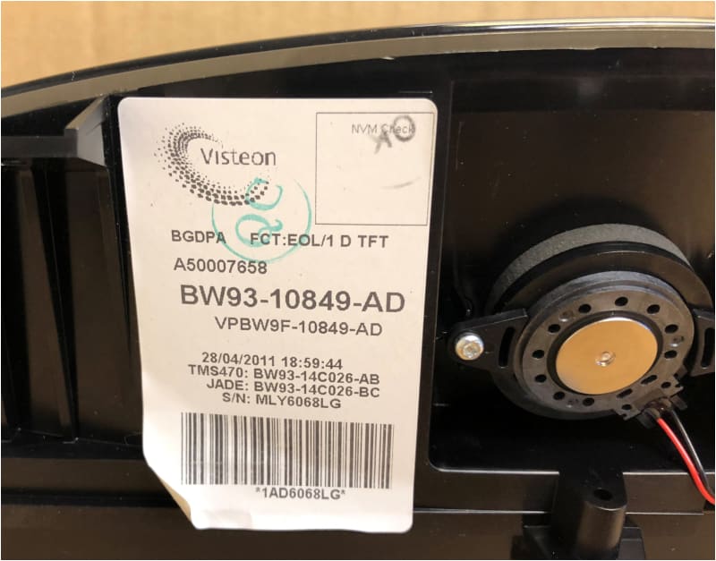 Genuine Jaguar XJ Speedo instrument pack C2D26812 CW9310849 DW9310849 Norfolk Prestige Car Parts UK Ltd