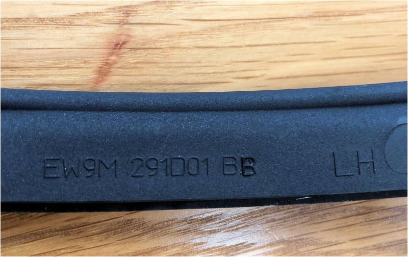 Genuine Jaguar XJ XJR 2010>Wheel Arch Spat Extension LH C2D39186 EW9M291D01BB Norfolk Prestige Car Parts UK Ltd