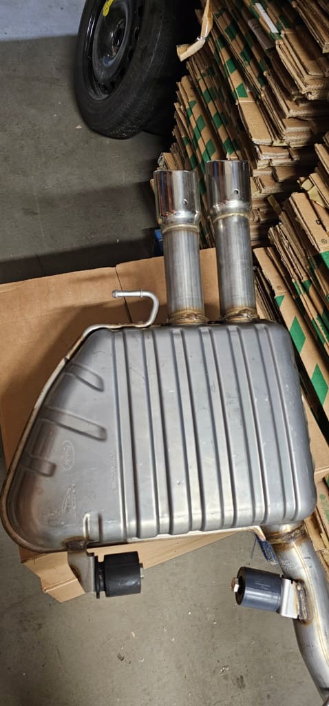 Jaguar Xf 2.0 Diesel Rear Exhaust Dual Pipe T2H41046 Gx635E292Pl