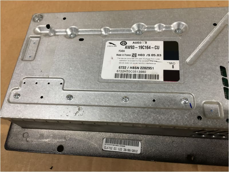 Jaguar XJ Sound System 400 Watt Amplifier EW9319C164 c2d40032 Norfolk Prestige Car Parts UK Ltd