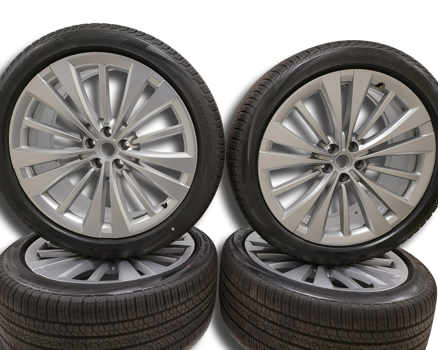 Range Rover 23 ”Splash Silver Wheels & Tyres 2022 (L460) LR153244