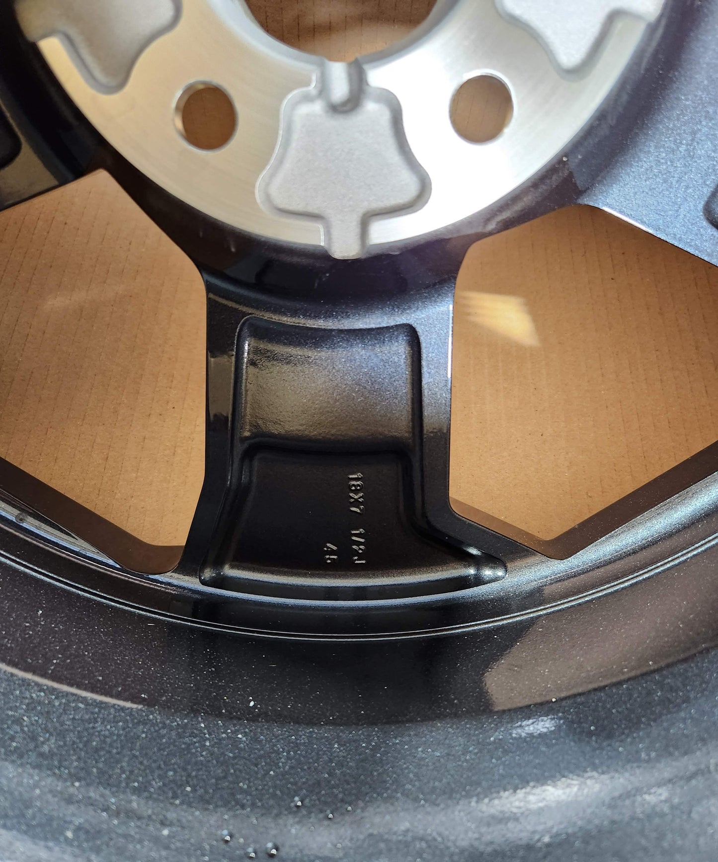 Nissan Qashqai 18" Alloy Wheels Diamond Cut and Grey set of 4 D03006UA3A