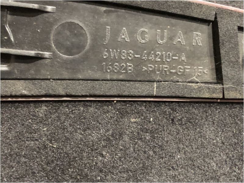 Jaguar XKR rear Spoiler Black C2P22248XXX 6W8344210A Jaguar